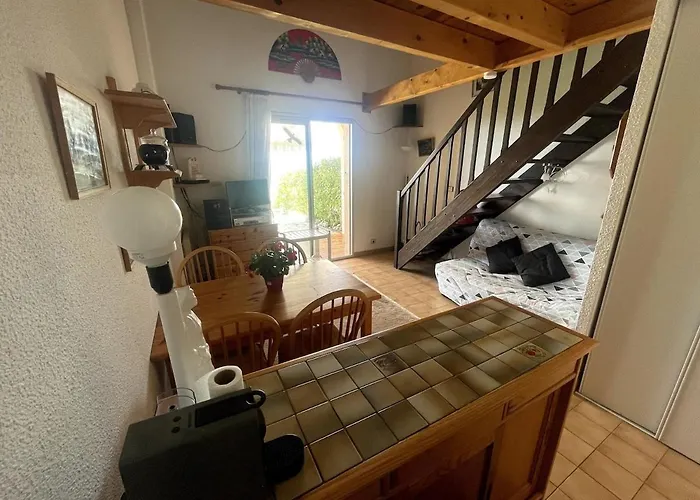 Apartment Charming Loft With Sea View