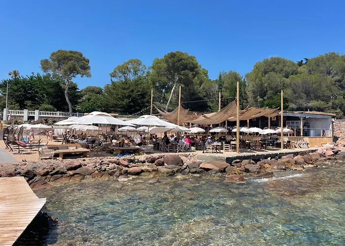 Charming Loft With Sea View Saint-Raphael (Var)