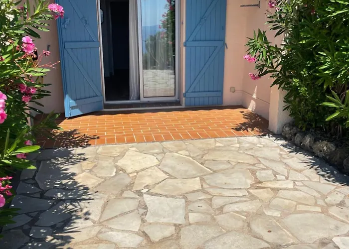 Charming Loft With Sea View Apartment *