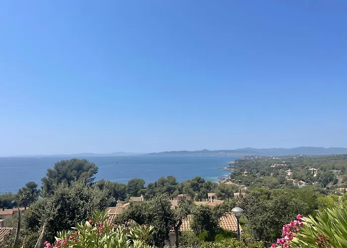 Charming Loft With Sea View Apartment Saint-Raphael (Var)
