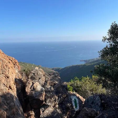 アパート Charming Loft With Sea View