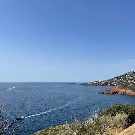 Charming Loft With Sea View *
